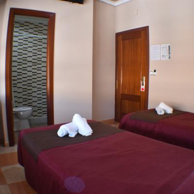 Habitacion Doble Dos Camas Hostal Alamare