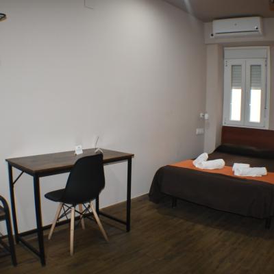 Habitacion Doble Hostal Alamare En Sevilla