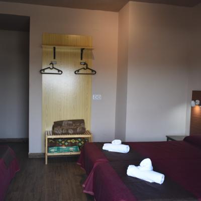 Habitacion Triple Hostal Sevilla